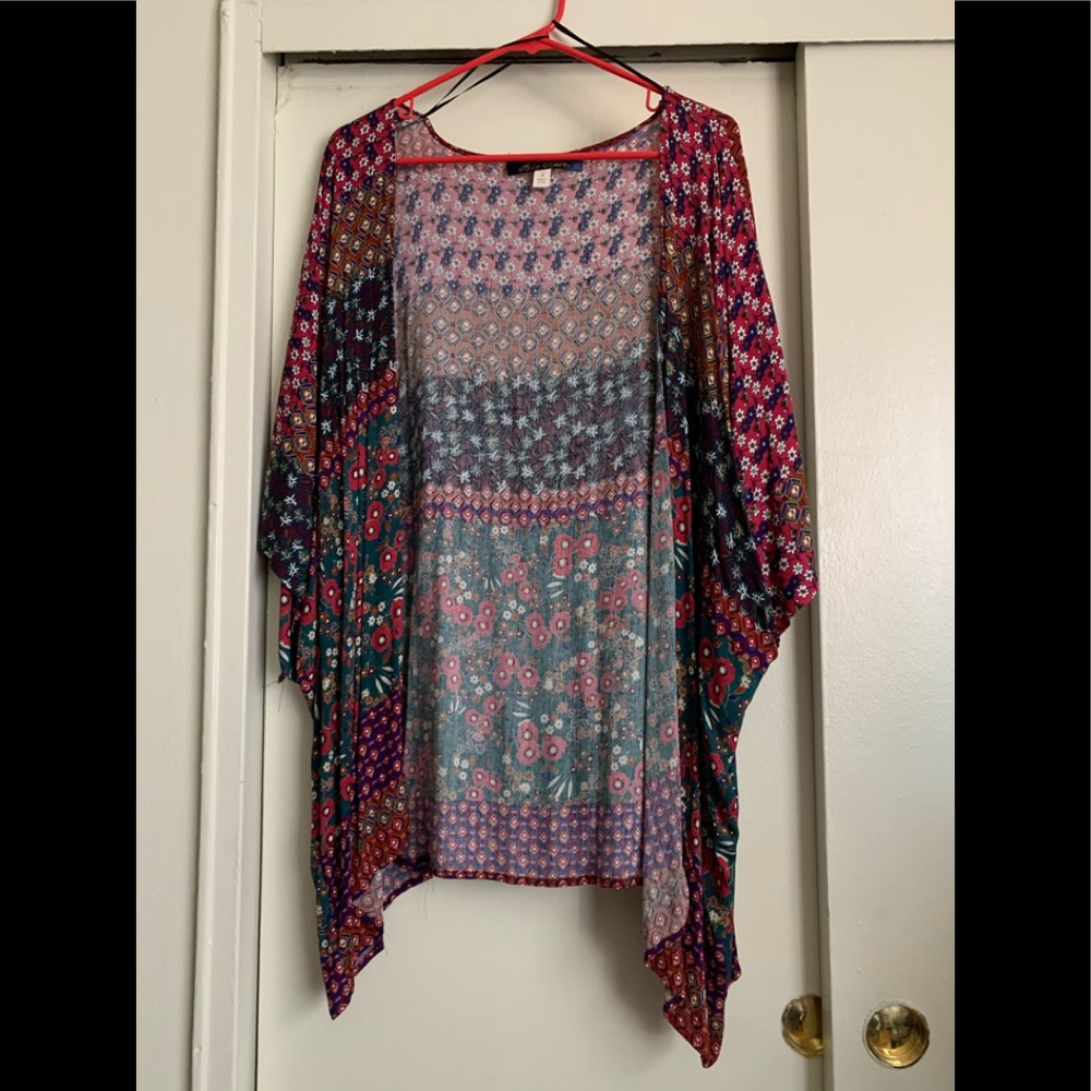 Francesca’s Multi-colored Kimono Style Wrap